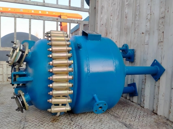 反应釜如何获得高温