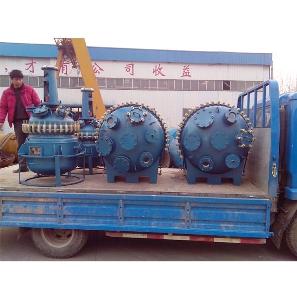 K100L~1000L搪玻璃反应罐